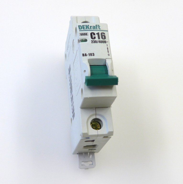 Автоматический выключатель ва103. Автоматический выключатель DEKRAFT ва-103 1p. Автоматический выключатель DEKRAFT ва-103 1p 16а. Автомат Декрафт 63а. Автоматический выключатель 16а однополюсный Декрафт.