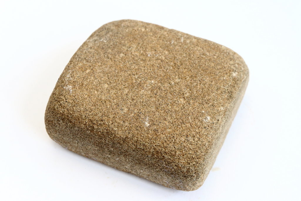 Брусчатка из песчаника галтованная 100х100х40 мм