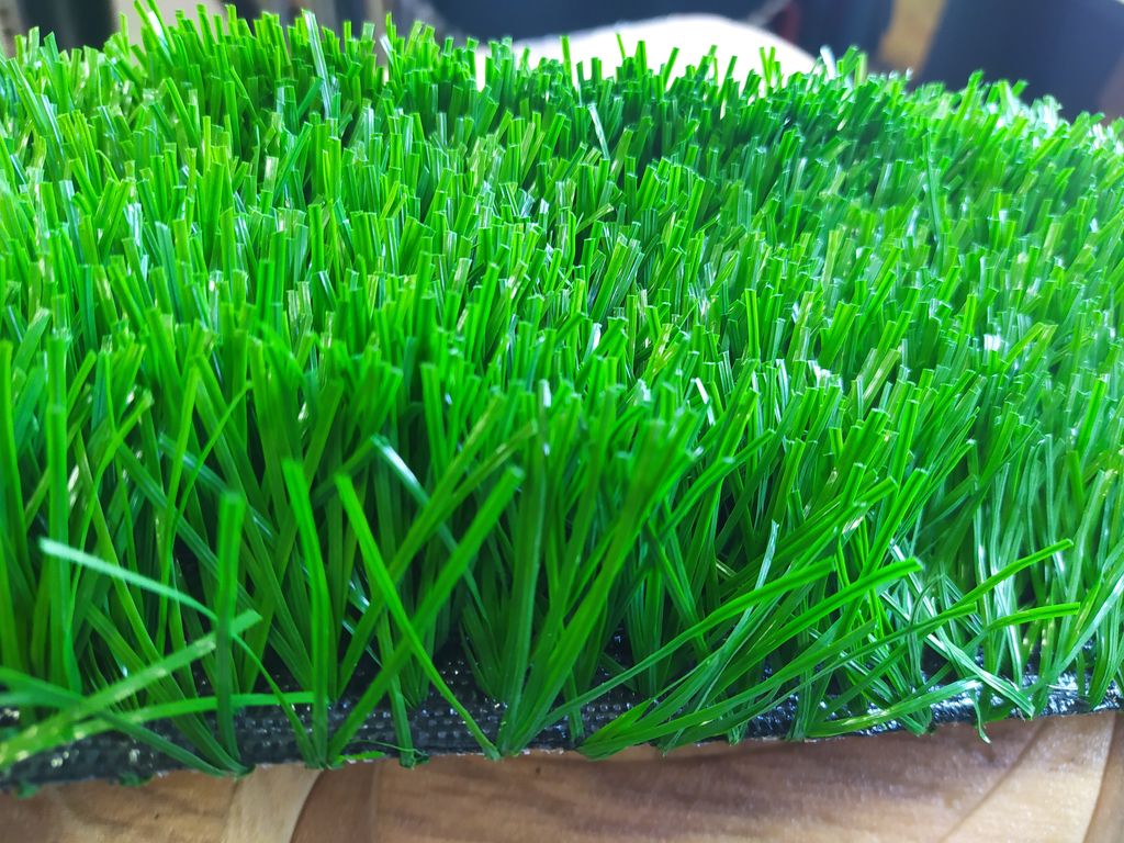 Искусственная трава для футбольных полей 40мм 11000Dtex
