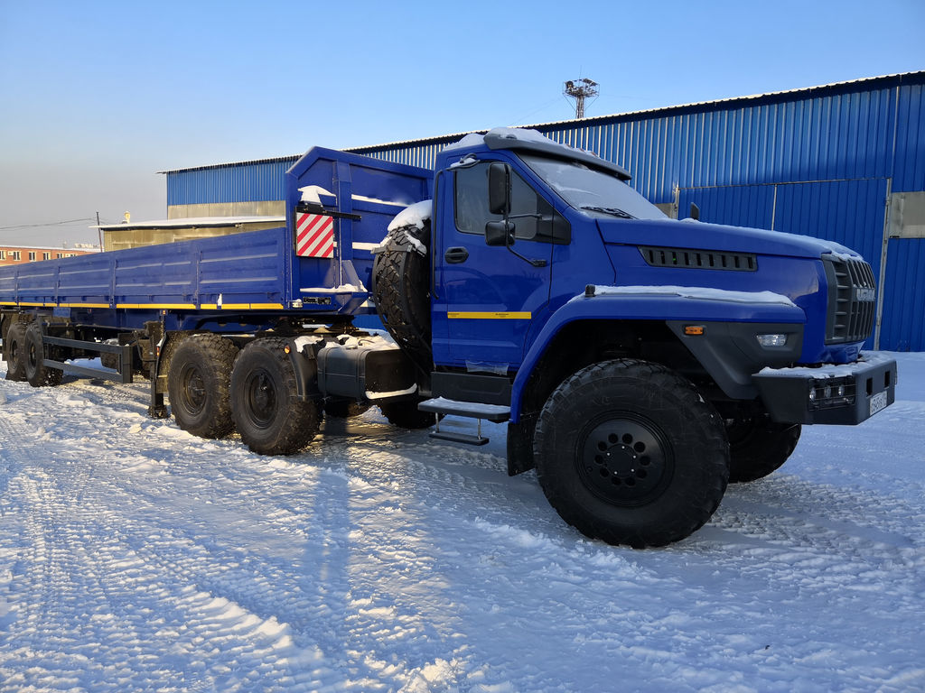 Седельный тягач Урал НЕКСТ 44202 (КПП ZF-9), цена в Самаре от компании  Вектор